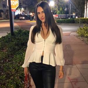 Meet your Posher, Jenny